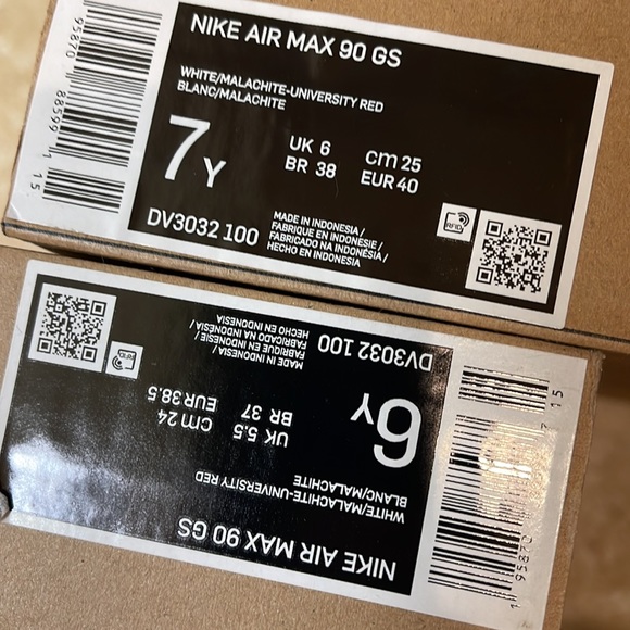 Nike Air Max 90 Multi Swoosh WMNS White/Malachite-University Red sneakers - Picture 5 of 16